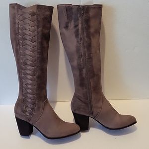 Fergalcios soft suede tall boots